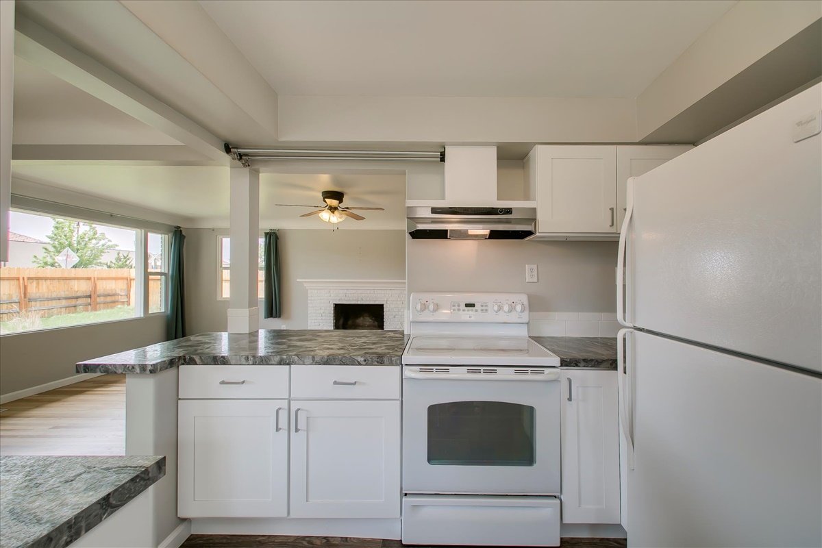 1118 S. Robert
