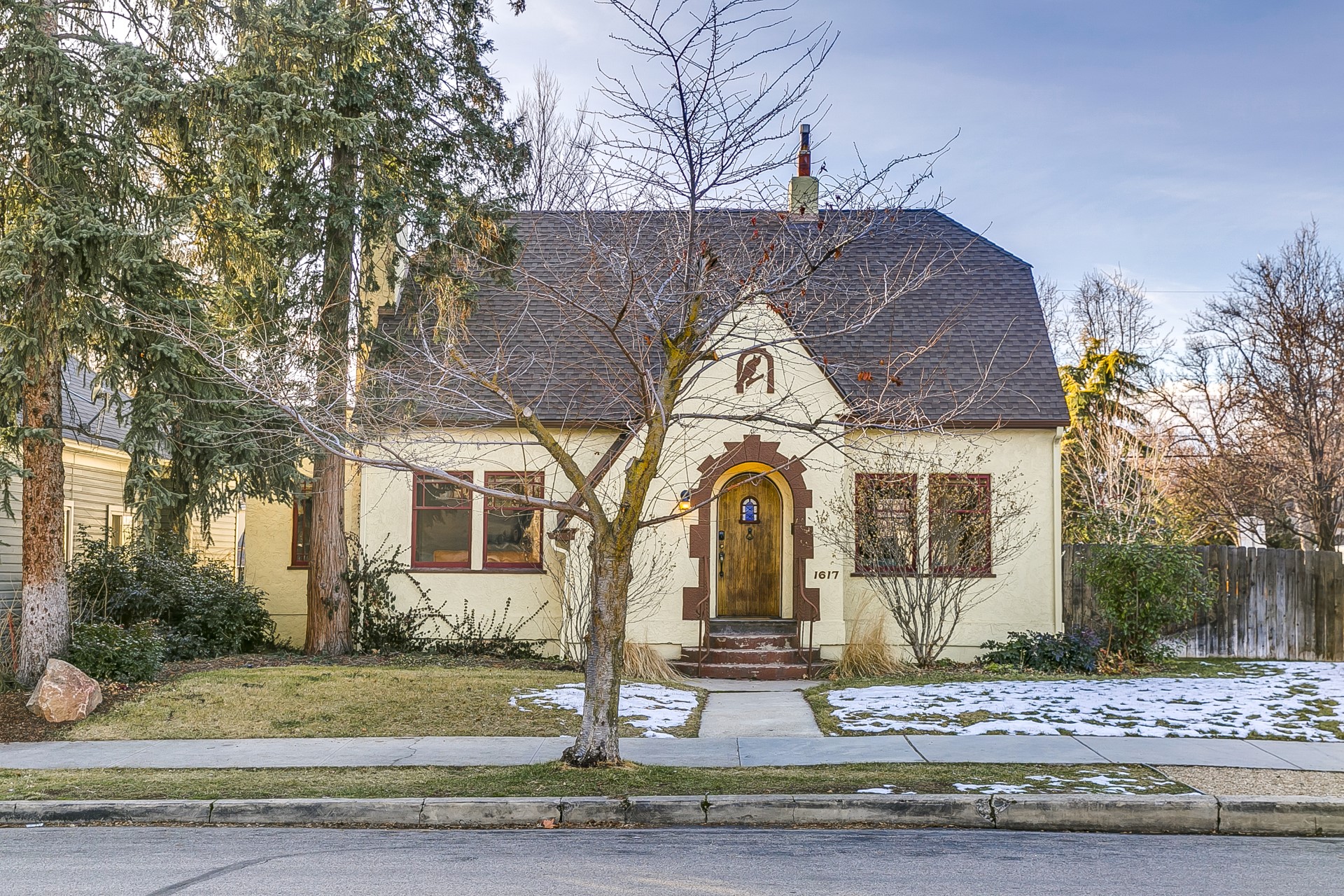 Property thumbnail image